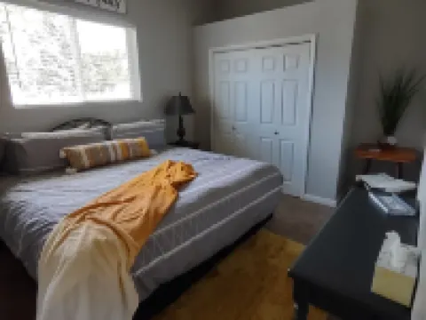 Amazing Home and Central to your needs. Hotels in Rexburg