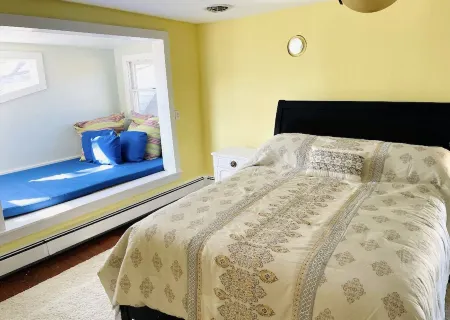 Home in historic Whitehaven Village.