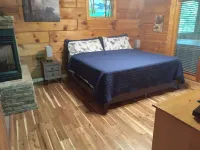 Cozy Cabin Near Pigeon Forge