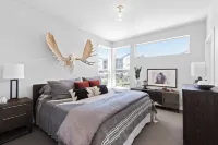 Chic Bozeman Getaway - Minutes from Downtown!
