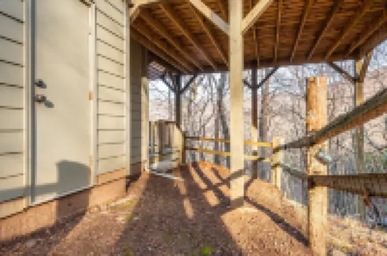 Popular Villa with Mountain Views in a Resort with Trails and a Cozy Tavern.