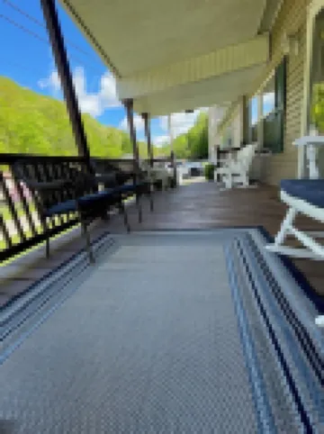 Spacious home off 300+ miles of Hatfield McCoy Trails on Devil Anse Trail System