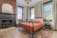 3 Levels w/ Gameroom, Firepit, Grill Near Hershey Walkable To Restaurants & Bars Hotels in Annville