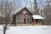 Fraser Fir Rustic Cabin near Lake w/ Sunset Views