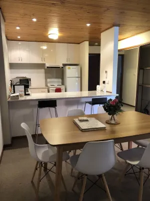 Family friendly apartment 5 min drive to Canberra City