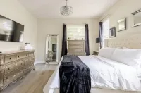 Spacious 3Br 2BA Apopka Vacation Rental. Close to Disney, Universal & Springs Hotels in Apopka