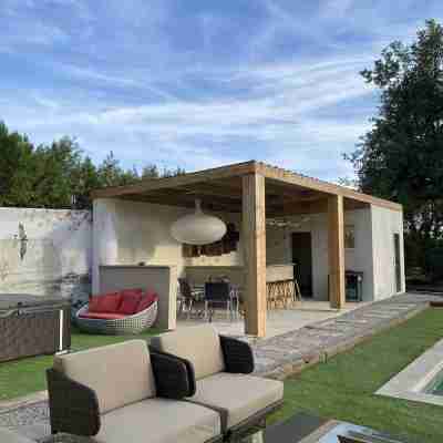 House with sauna/jacuzzi/foot pool in the Hermitage​Rechercher des détails Others