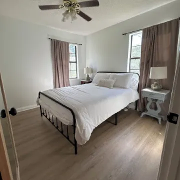 Guest House in the Heart of Old Town Daphne, AL