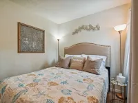 Downtown Bungalow #1 Hotels in New Port Richey