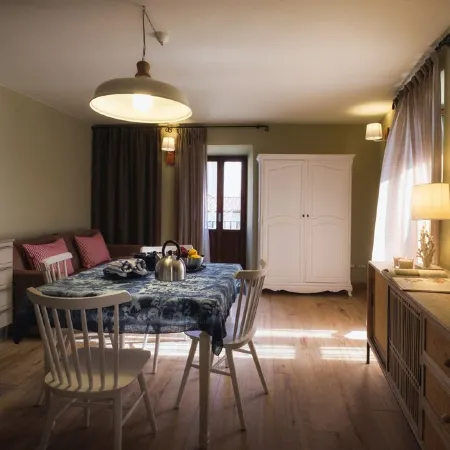 La Maison Du Lac Iseo - apt B Отели в г. Предоре