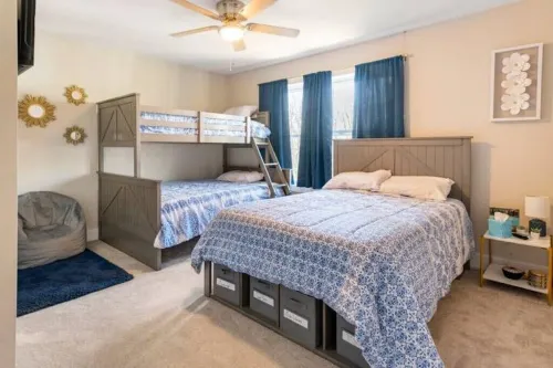 Parkwood Manor at Bear Creek Lakes in Jim Thorpe