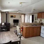 Beautiful Mountain Views. Cozy/Quiet & centrally located to all the mountain fun