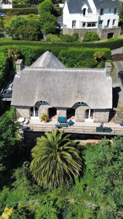 La Chaumière Vauban Vue Mer et Mont St Michel