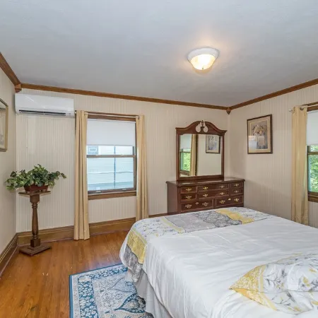 Leraan House. Historic Home in Duluth/Superior