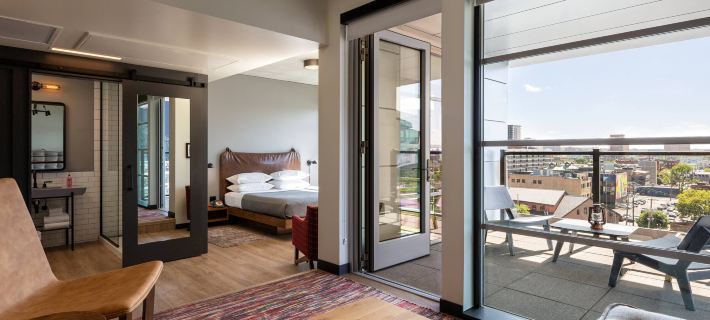 Moxy Minneapolis Downtown Hotels in Minneapolis