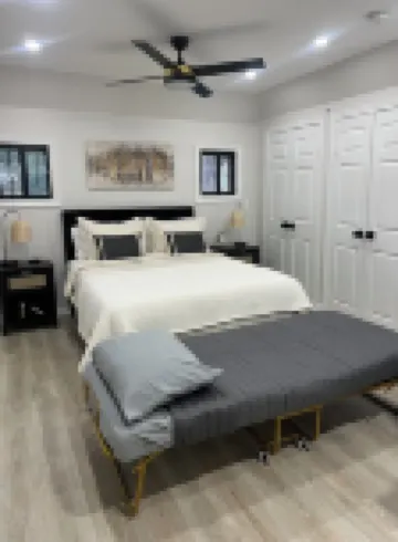 Newly Renovated Loft Villa at Norwich Spa, minutes to Mohegan Sun