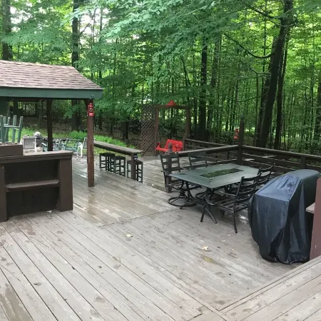 Cozy Chalet with First Lake access just minutes from town.  Great Location