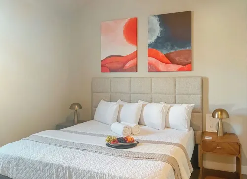 Beautiful Home In Perfect Location: Private Pool, 18 Guests, Fun Kids Bunk Room