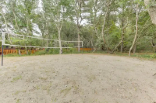 LOCATION, privacy, spaciousness! Be on the beach instead of sitting in traffic!