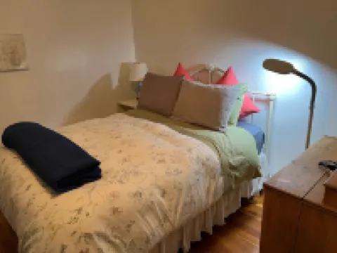 Quiet Garden Apt., geographic center of The City