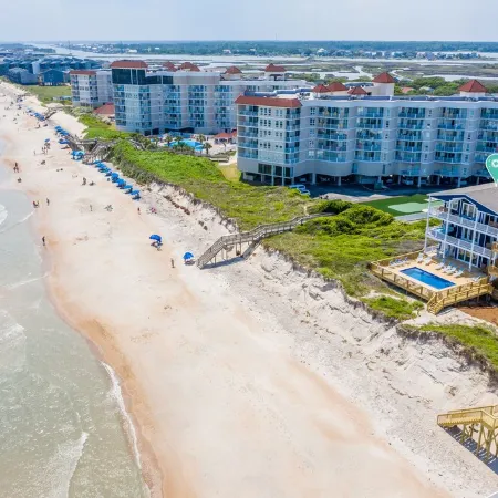 Spectacular 9 Bedroom Luxury Oceanfront sleeps 40  Heated Pool* + Hot Tub*!!