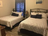 2 BR/ 2BA Condo1 King /2 Full beds Sleeps 6 close to OWA & Foley Tourism Complex