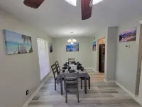 Peaceful Hideaway -5mins to base, Outdoor Pool, W+D, 3/2