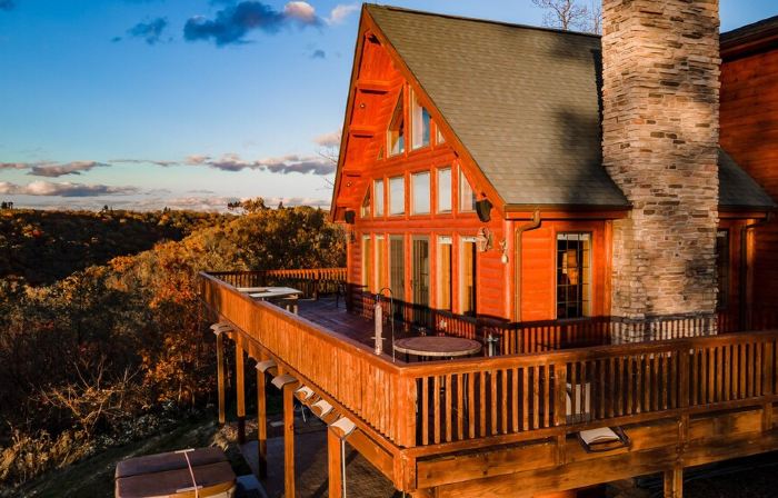 River View Lodge, Sunset Views over Mississippi River w/ Hot Tub
