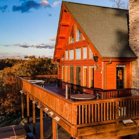 The River View Lodge Sun Set Views over Looking Mississippi River Romantic