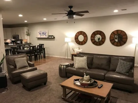 Family-friendly Lakefront East Lake Okoboji Condo- Bridges Bay Resort