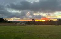 Hillcrest Farm Stay affordable 2 bedroom apartment
