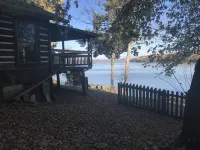 Derby Time Riverside Cabin
