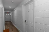 Lovely 1 BR with King bed Apt 3 Hotel a New Bern