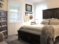 Creekside Cottage Near Nashville- Pet Friendly! Hotels in Cheatham County