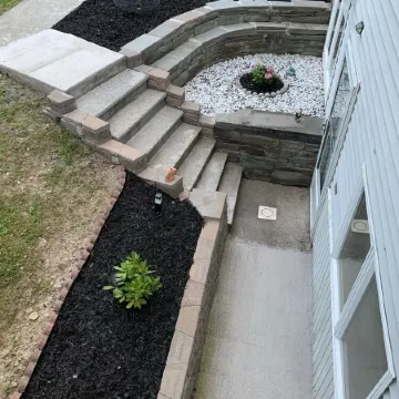 Charming, spacious, exceptionally clean & private apt! Ideal Ithaca location!