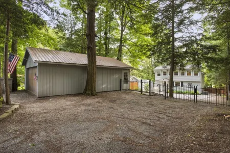 Cozy ADK Lake House - Private Dock, Firepit, close to Old Forge!