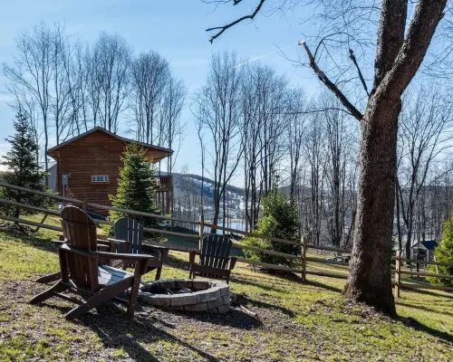 Mountain Life Hotels in McHenry