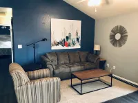 Bright, stylish retreat near the Foothills