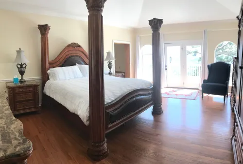 Petit Jean Cliffside Retreat