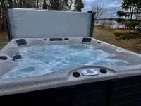 Beautiful Lake home w/hot tub, & 270 ft Lake Shore!