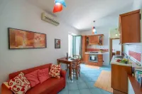 On the Amalfi Coast: Romantic House "BOUGANVILLEA" Hotel a Furore