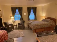 Tiny Tuck-in - Downtown Belfast Hotels in Belfast