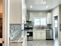 Lincoln Ave Home By Naval Base!