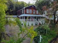 Peaceful pet & family friendly MotherLode Cabin - steps to historic Sutter Creek