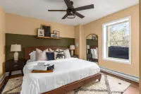 Luxury Family Retreat - Hot Tub, Game Room