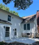 KC Chalet in Lenexa & Overland Park Area. Private covered garage and driveway.