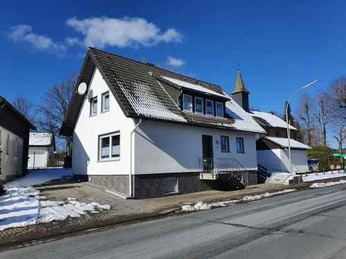 !NEW!  Holiday house Trudi, right on the Rothaarsteig, skiing, hiking or cycling