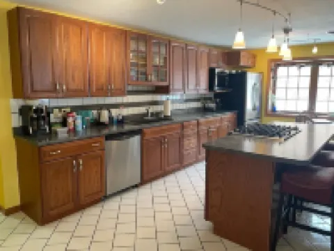 Spacious 4-bedroom at La Casa della Nonnina Hotels in Negaunee
