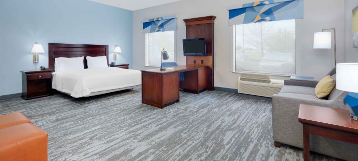 Hampton Inn & Suites Dallas-Arlington-South Hotels in Arlington