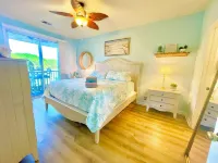 Diamonds & Pearls Hotels in Sunset Beach